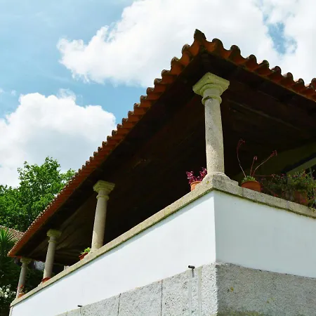 펜션 Casa De Travassos Luzim
