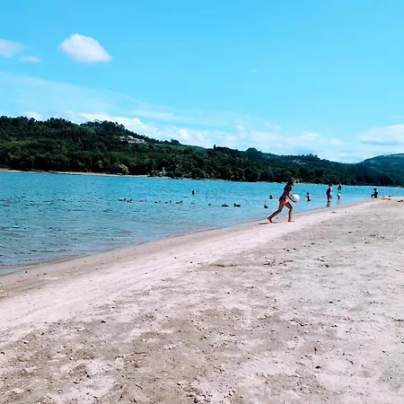 Casa De Travassos Feriehus Luzim