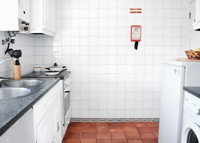 Casa De Travassos * Luzim